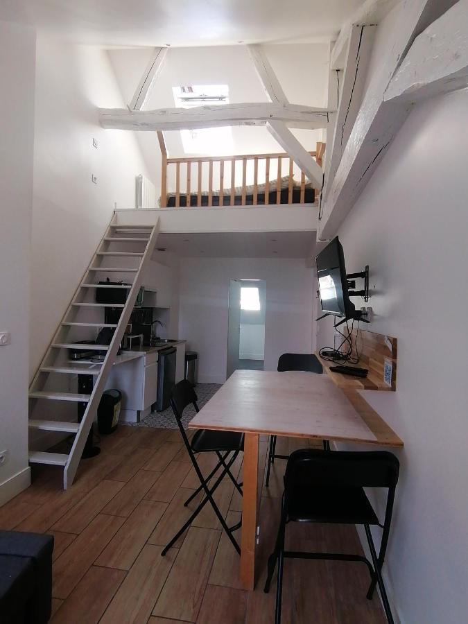 Studio Plein De Charme - 2 Orléans Exterior foto
